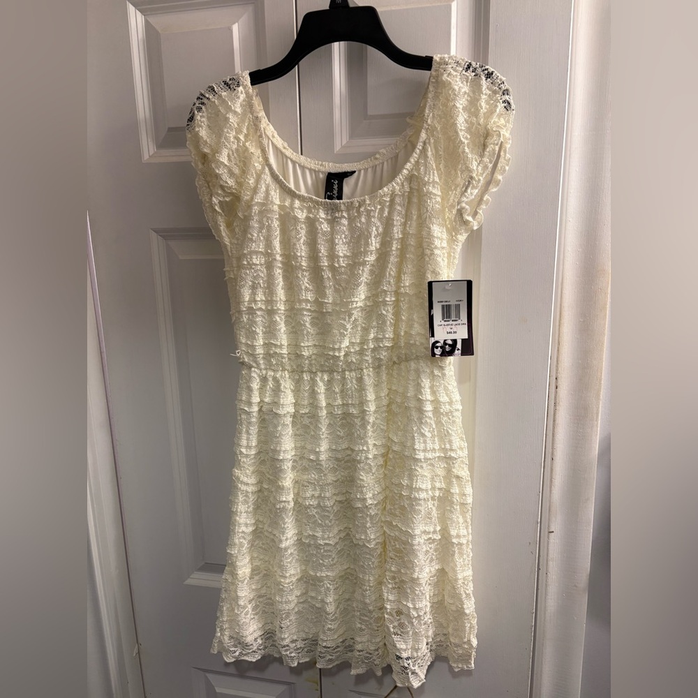 Trixxi Womens Lace Dress